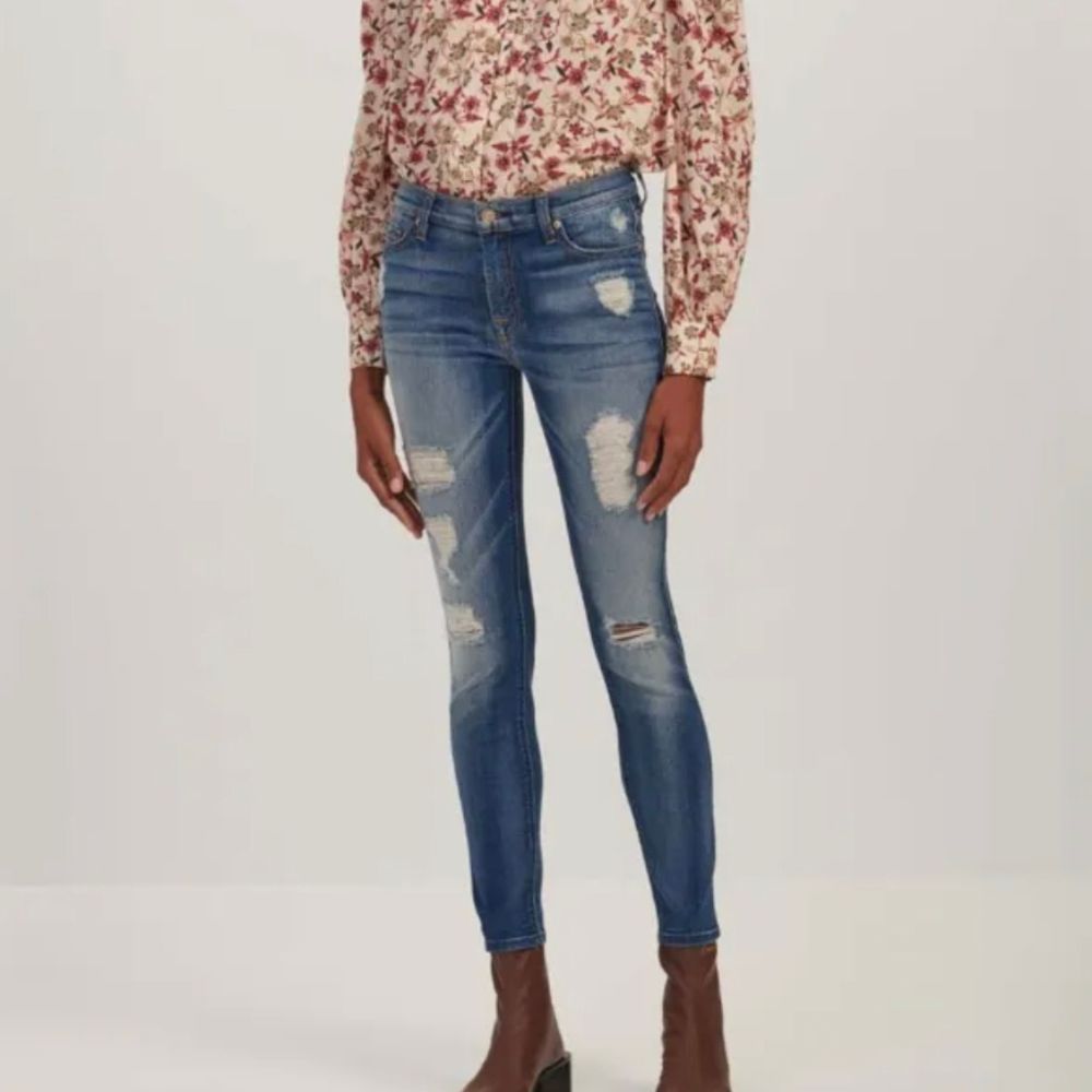 7 For All Mankind 24 The Ankle Skinny Distressed 7FAM Women's Designer Jeans